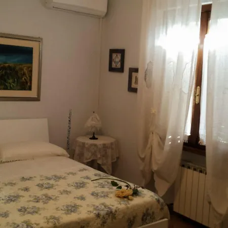 Tre Civette Sul * Cartoceto